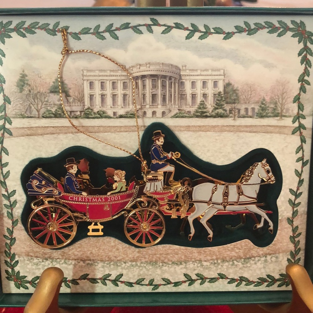 2001 White House Historical Association Christmas ornament